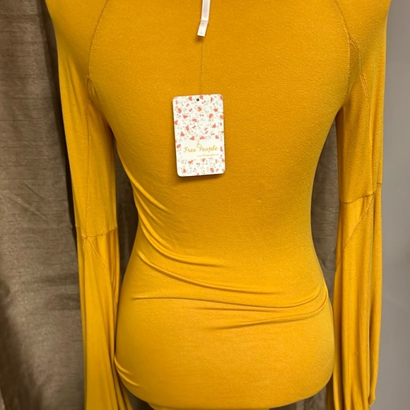 Medium top - Picture 2 of 5